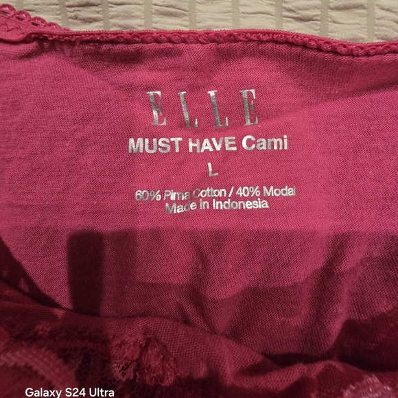 Elle Raspberry Lace Cami - Picture 3 of 3